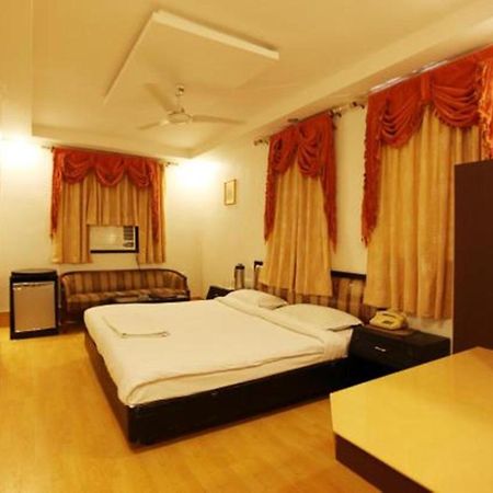 Hotel Suncity International จ๊อดปูร์ ภายนอก รูปภาพ