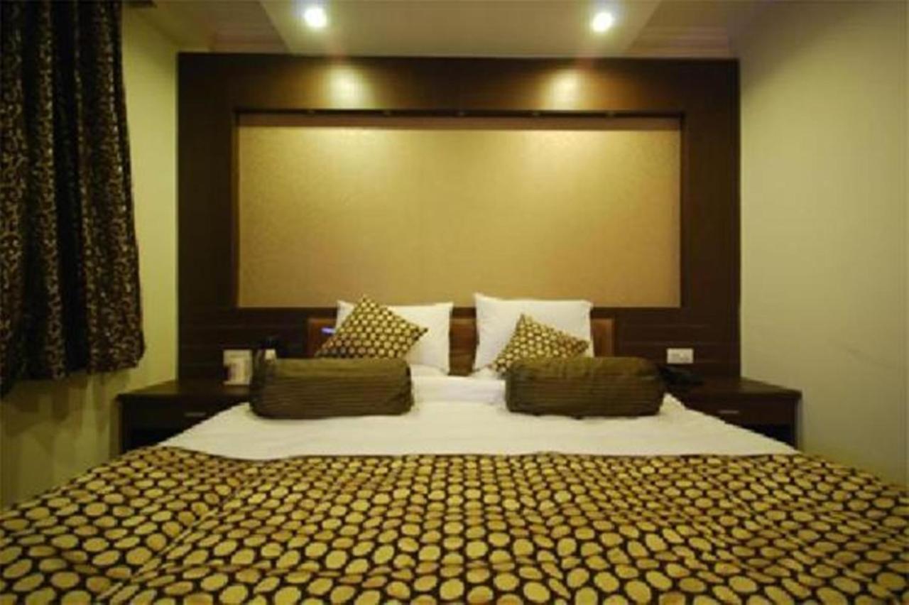 Hotel Suncity International จ๊อดปูร์ ภายนอก รูปภาพ