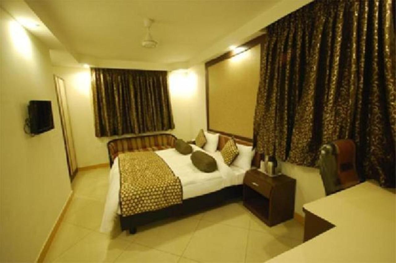 Hotel Suncity International จ๊อดปูร์ ภายนอก รูปภาพ